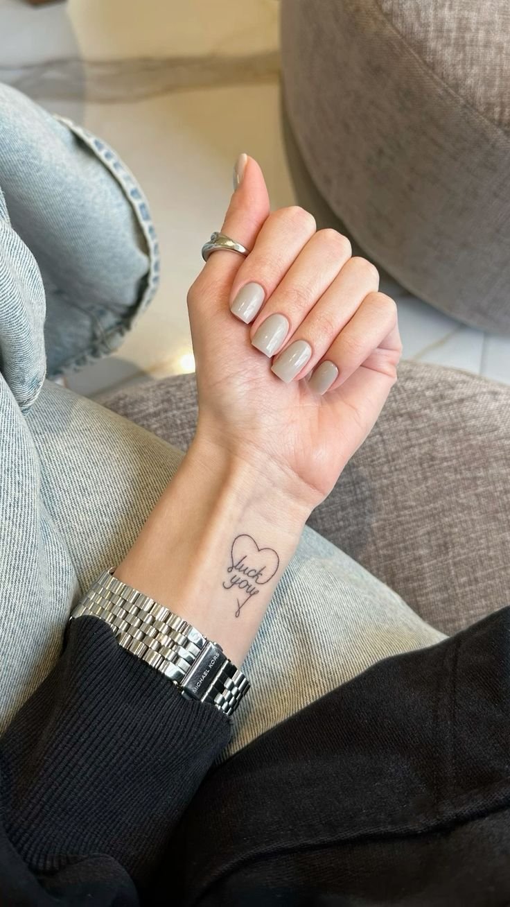 0443e3ae97d9f99ad608ec5dced348d2